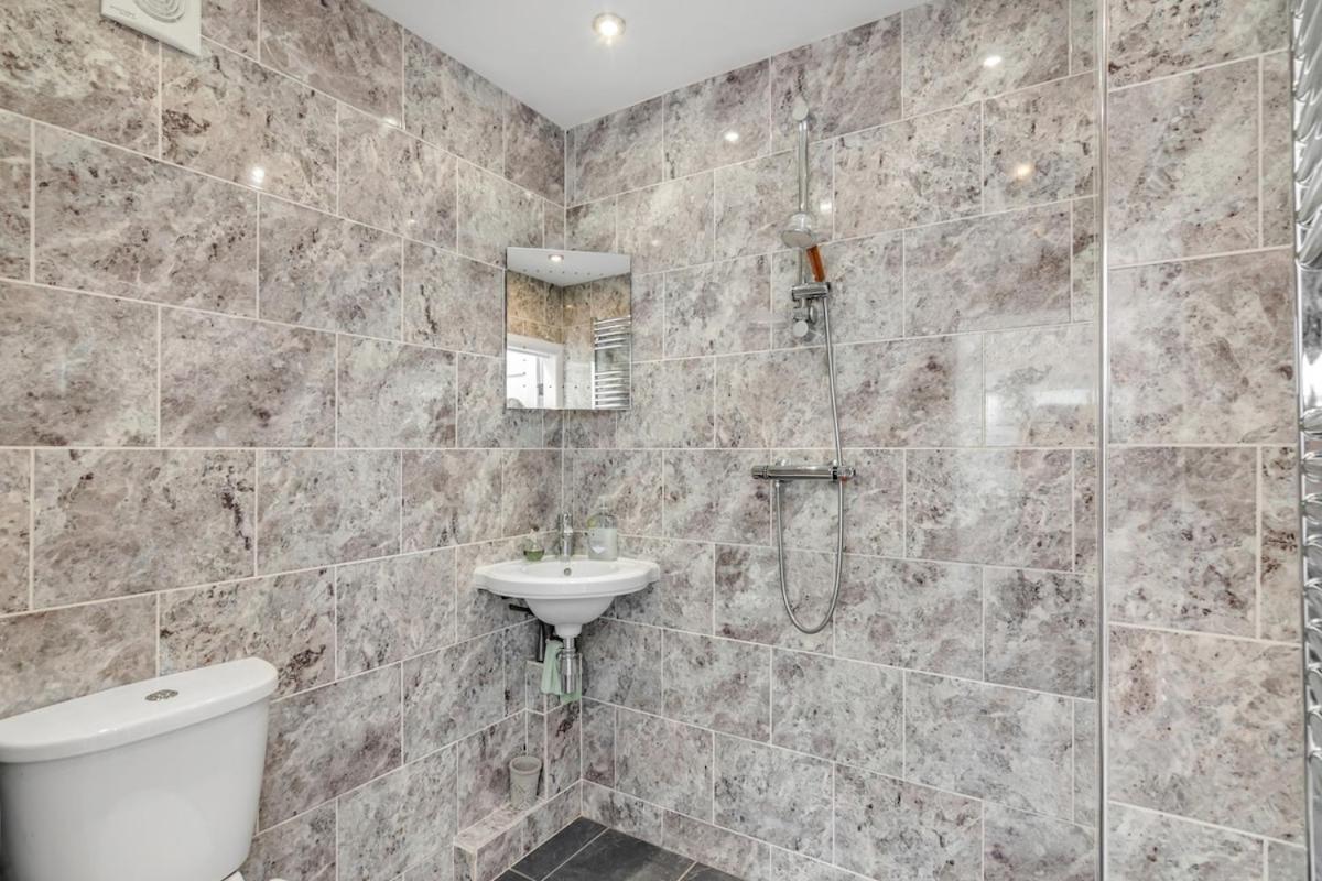 4Br Long Stays Free Parking High Speed Wi-Fi Horsford Exterior photo